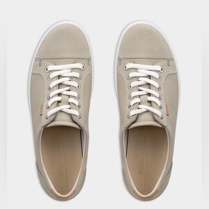 Ecco Women's Soft‎ 7 Nubuck Tan Sneakers Size 7